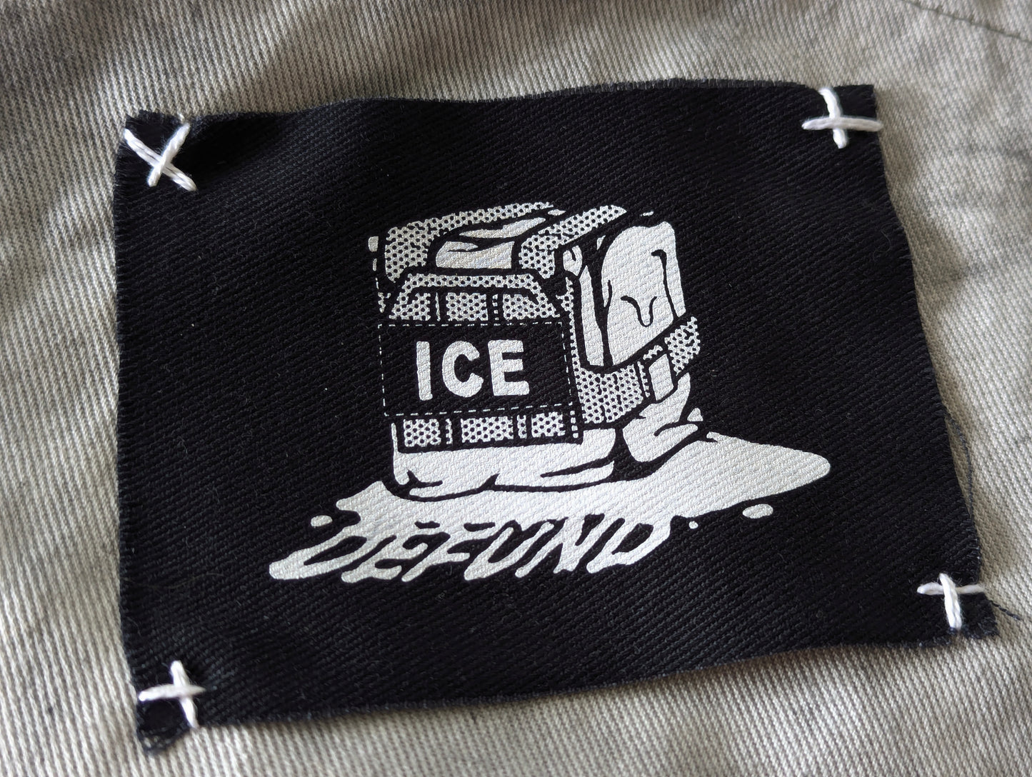 "Defund ICE" Patch