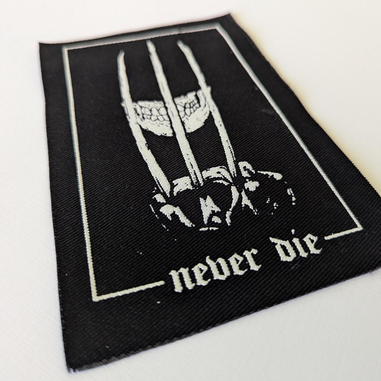 Never Die Patch